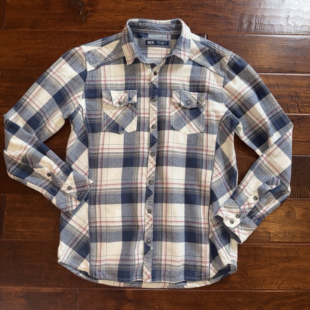 BKE Buckle Plaid Flannel Pearl Snap Mens Long Sleeved Shirt Size Large EUC